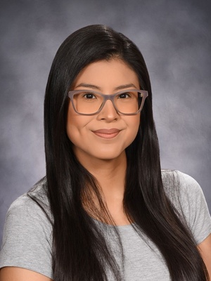 Image of Emily Hernandez